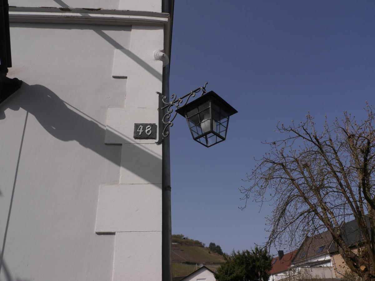 Altes Weingut Weinhaus Rebstock Apartment Winningen Ngoại thất bức ảnh